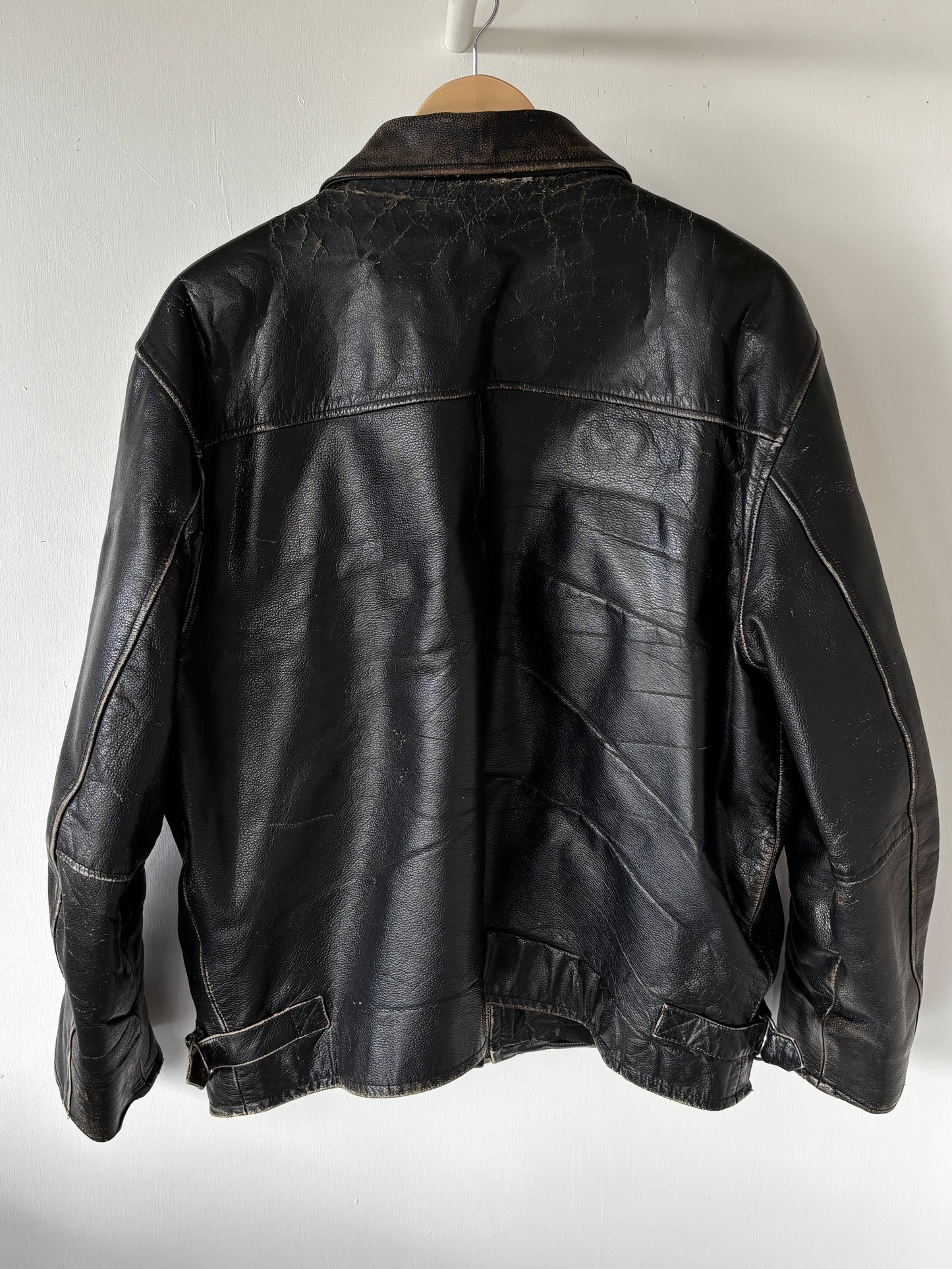 L - VINTAGE LEATHER JACKET