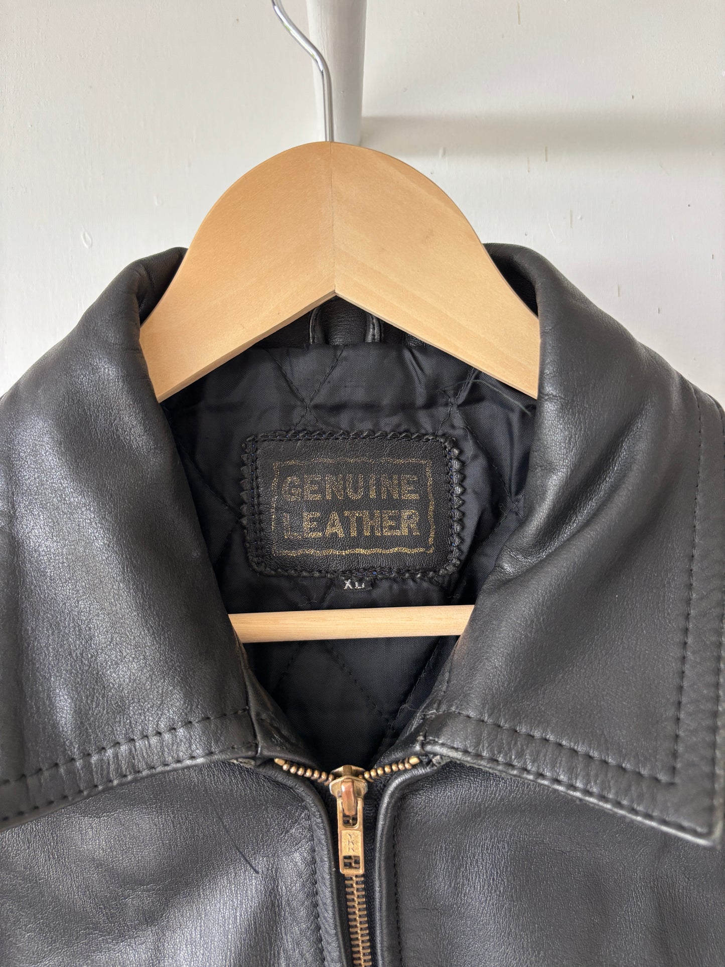 M - VINTAGE LEATHER JACKET