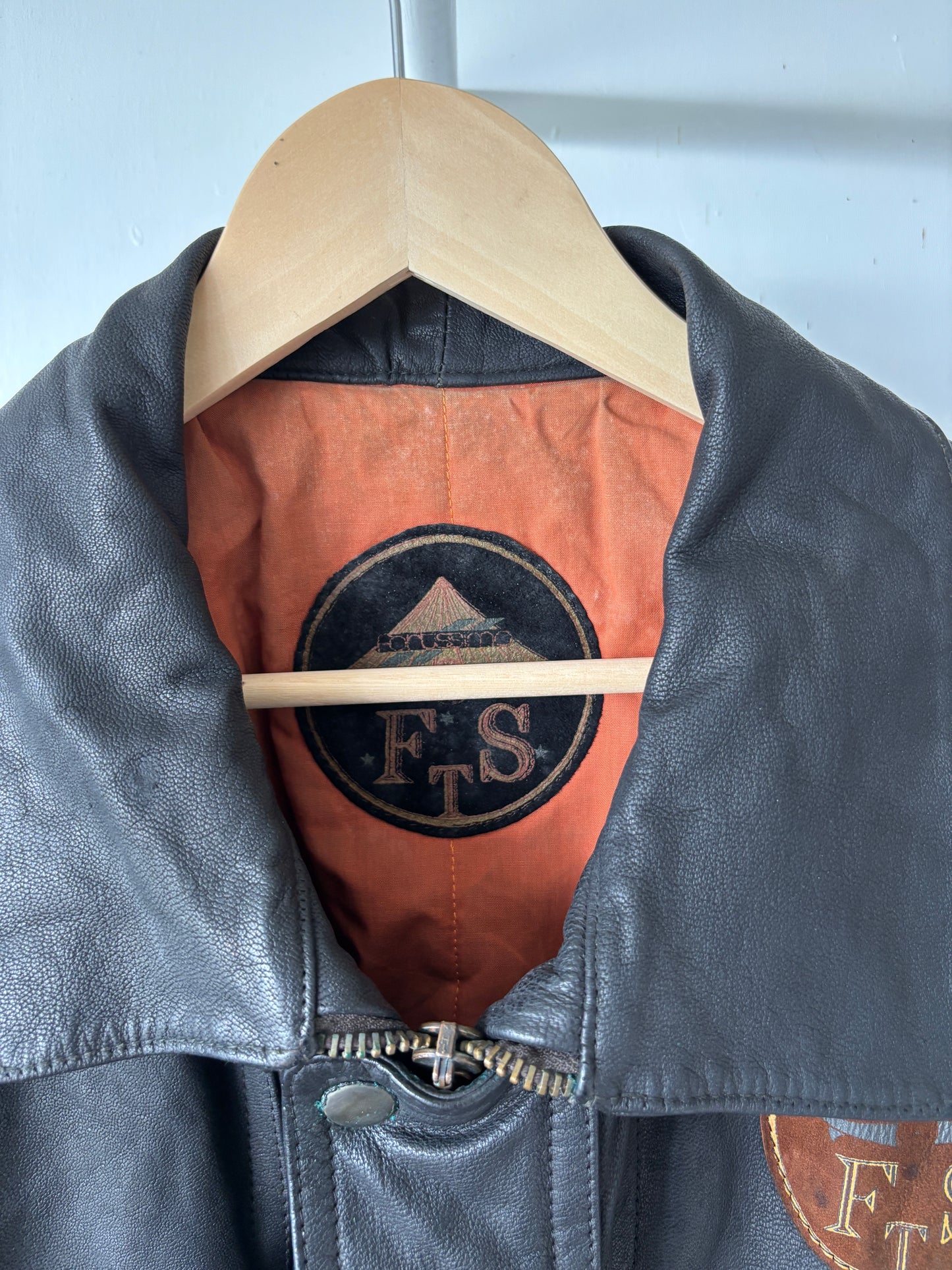 M - VINTAGE LEATHER JACKET