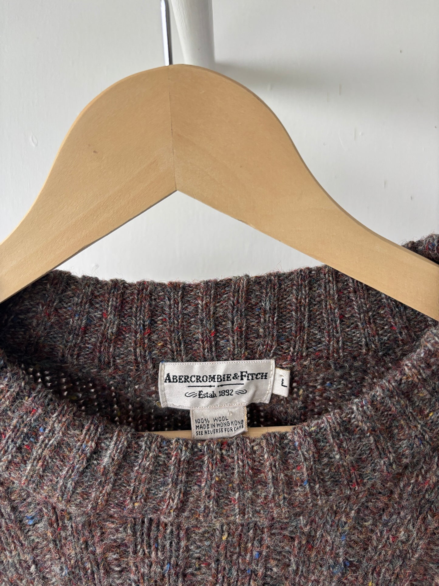 L - VINTAGE KNITTED WOOL SWEATSHIRT