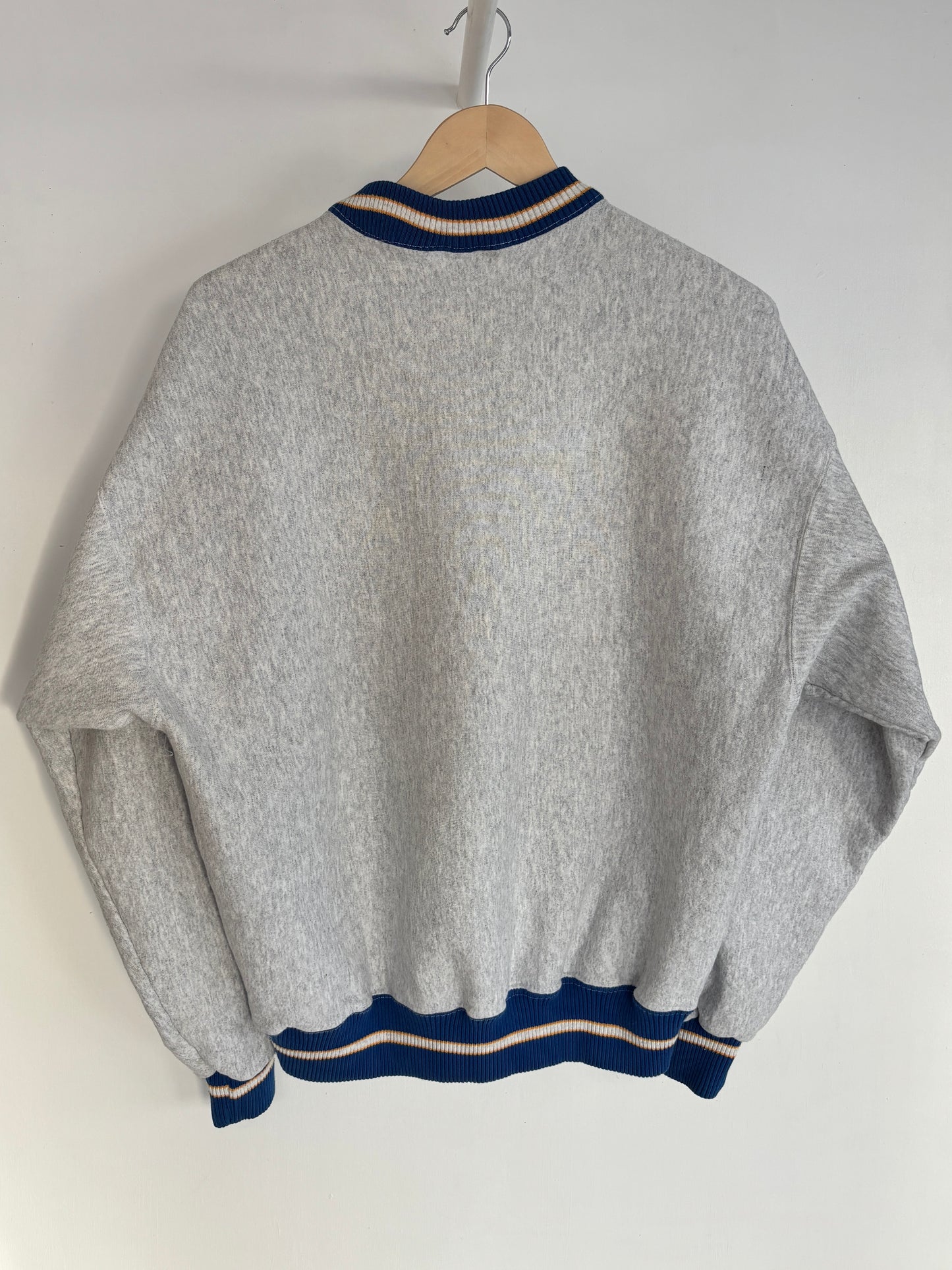 M - VINTAGE BUFFALO SABRES SWEATSHIRT