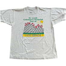 Load image into Gallery viewer, L - VINTAGE ST. LOUIS CHILDREN&#39;S HOPITAL TEE