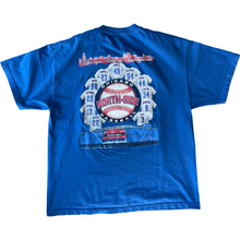 Load image into Gallery viewer, L - VINTAGE CHICAGO TEE